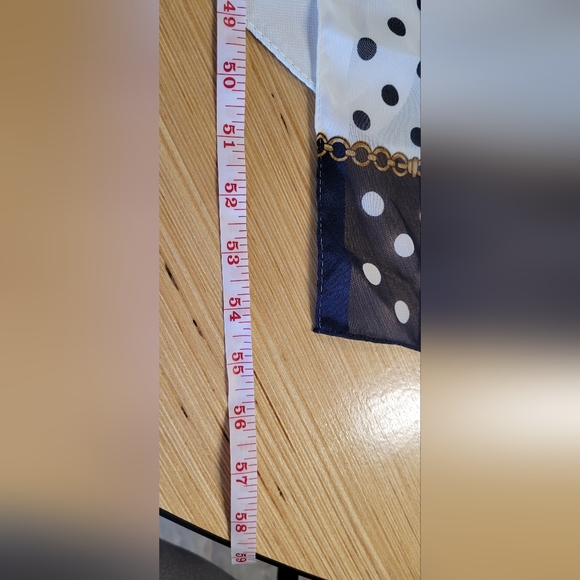 Careta Scarf - Picture 4 of 5